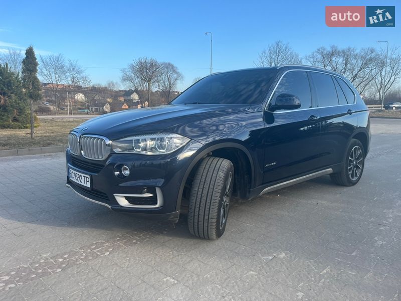 Позашляховик / Кросовер BMW X5 2016 в Львові