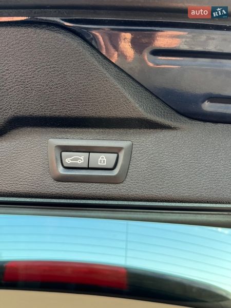 Позашляховик / Кросовер BMW X5 2016 в Львові