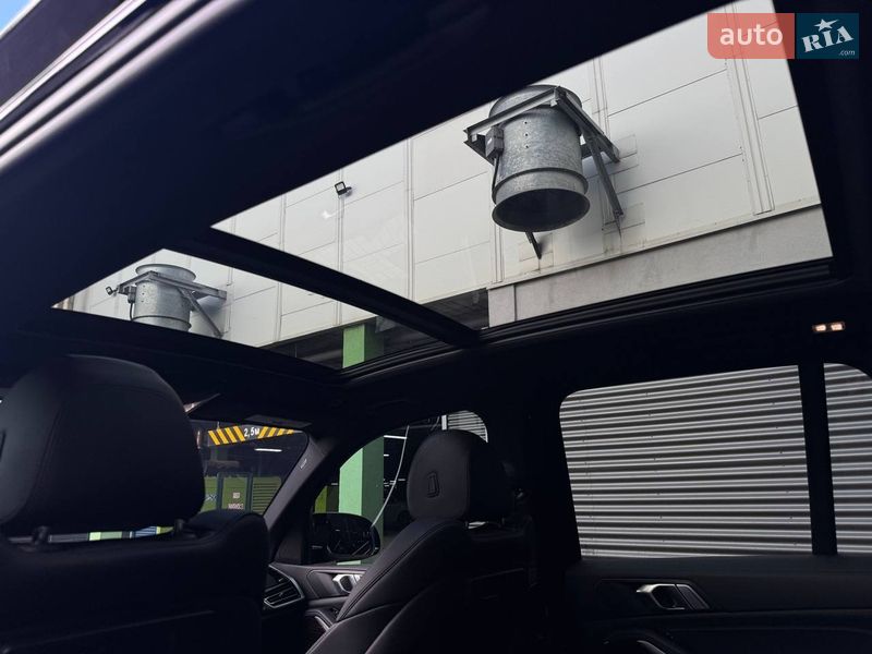 Внедорожник / Кроссовер BMW X5 2022 в Киеве