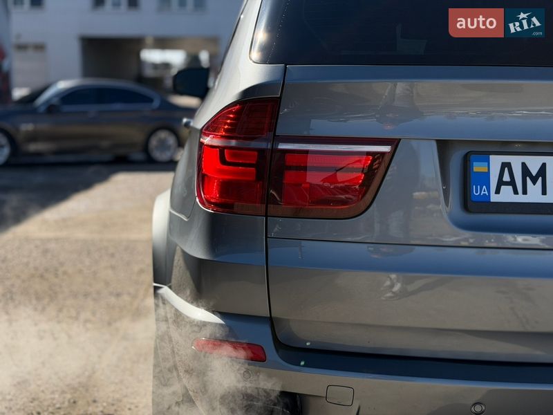 Внедорожник / Кроссовер BMW X5 2012 в Житомире