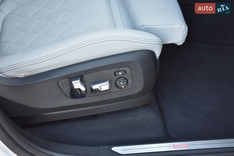 Внедорожник / Кроссовер BMW X5 2023 в Львове