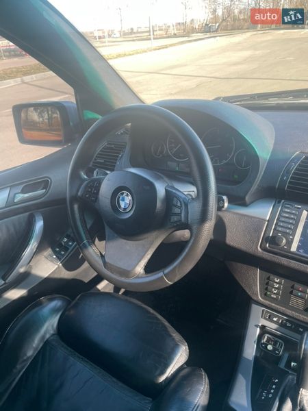 Внедорожник / Кроссовер BMW X5 2004 в Ровно
