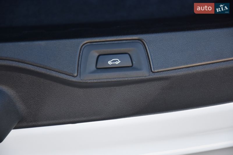 Внедорожник / Кроссовер BMW X5 2023 в Львове