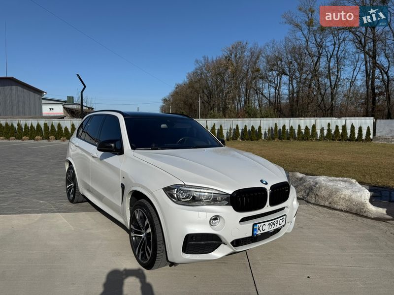 Позашляховик / Кросовер BMW X5 2015 в Луцьку