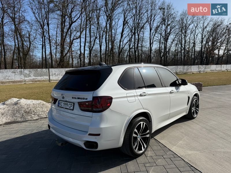 Позашляховик / Кросовер BMW X5 2015 в Луцьку