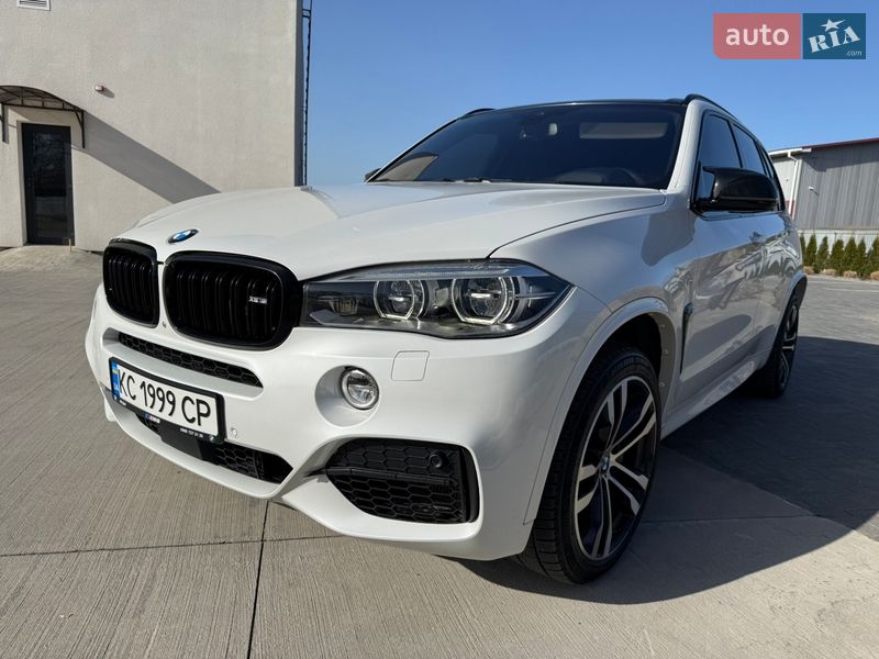 Позашляховик / Кросовер BMW X5 2015 в Луцьку