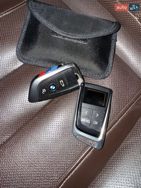 Позашляховик / Кросовер BMW X5 2015 в Луцьку