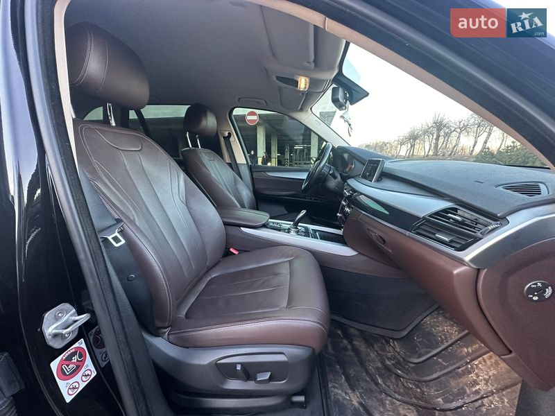 Внедорожник / Кроссовер BMW X5 2016 в Киеве