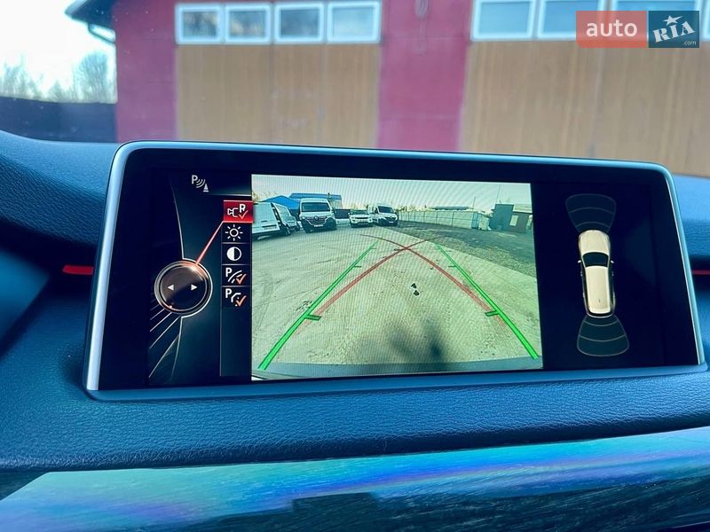 Внедорожник / Кроссовер BMW X5 2015 в Дубно