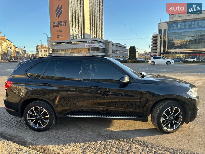 Позашляховик / Кросовер BMW X5 2016 в Києві