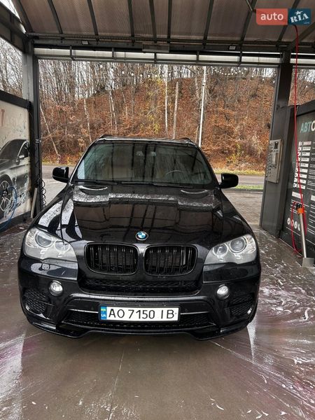 Внедорожник / Кроссовер BMW X5 2010 в Тячеве