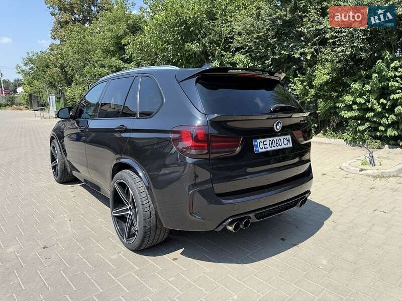 Позашляховик / Кросовер BMW X5 2015 в Чернівцях