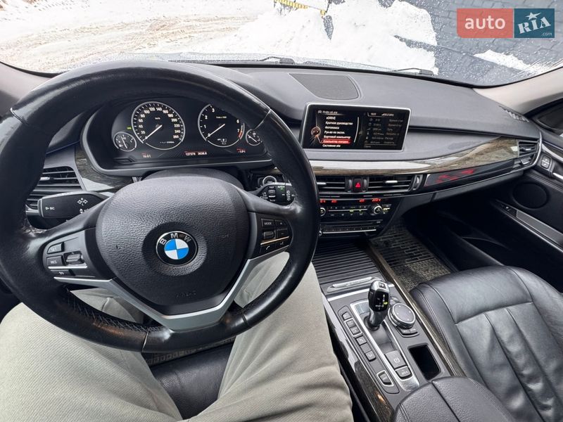 Внедорожник / Кроссовер BMW X5 2016 в Шостке