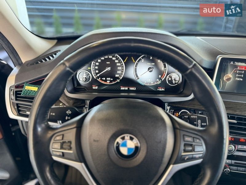 Внедорожник / Кроссовер BMW X5 2015 в Владимире