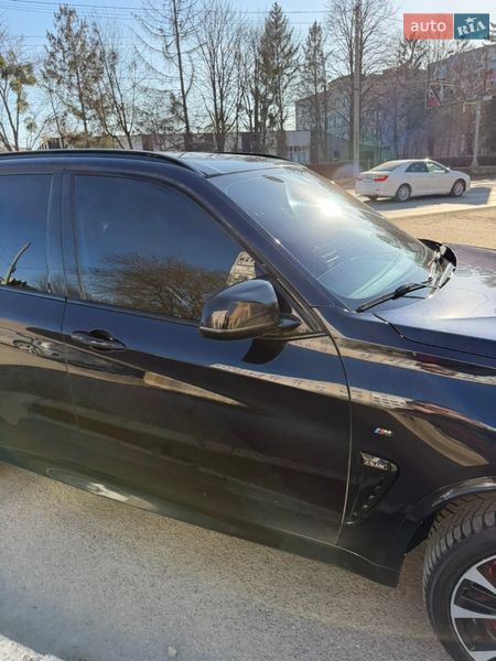 Позашляховик / Кросовер BMW X5 2013 в Чернівцях