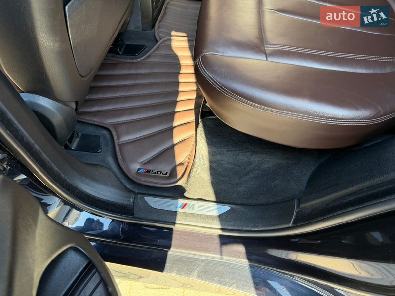 Позашляховик / Кросовер BMW X5 2013 в Чернівцях