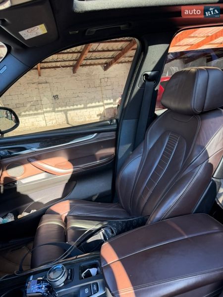 Позашляховик / Кросовер BMW X5 2013 в Чернівцях