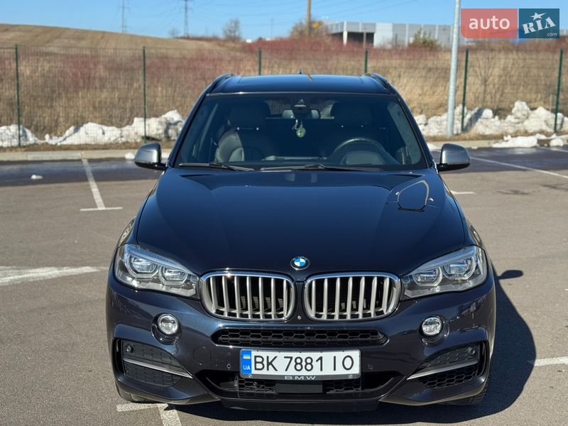 Позашляховик / Кросовер BMW X5 2016 в Рівному
