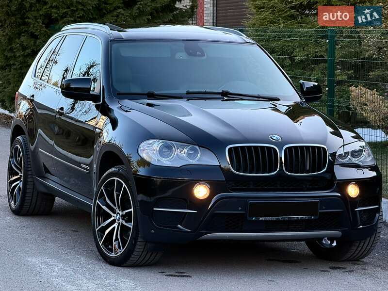 Внедорожник / Кроссовер BMW X5 2012 в Ровно