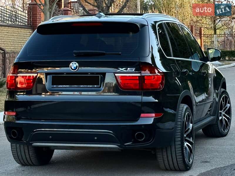 Внедорожник / Кроссовер BMW X5 2012 в Ровно