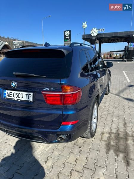 Внедорожник / Кроссовер BMW X5 2011 в Яремче