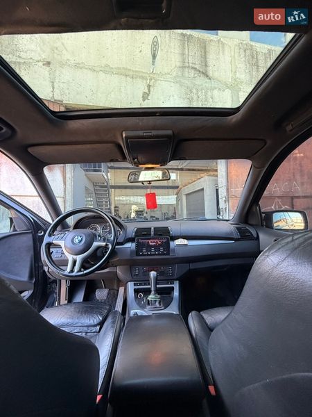 Внедорожник / Кроссовер BMW X5 2001 в Одессе