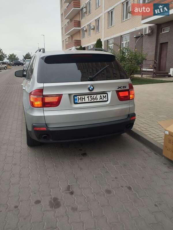 Внедорожник / Кроссовер BMW X5 2007 в Черноморске