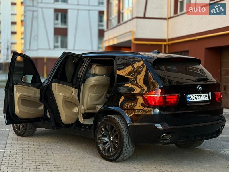 Внедорожник / Кроссовер BMW X5 2011 в Ивано-Франковске