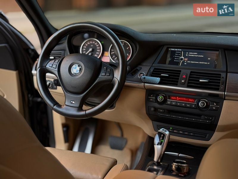 Внедорожник / Кроссовер BMW X5 2011 в Ивано-Франковске