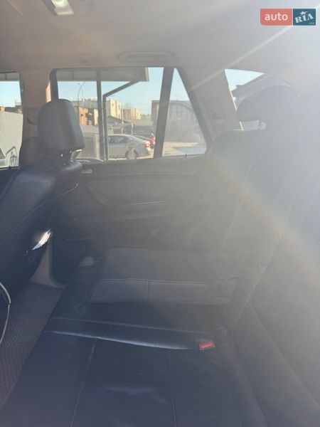 Внедорожник / Кроссовер BMW X5 2001 в Ужгороде