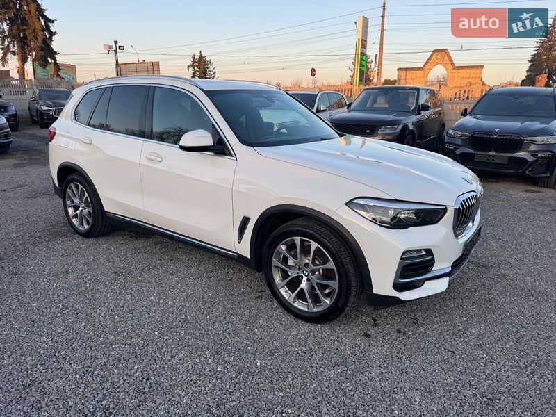 Внедорожник / Кроссовер BMW X5 2019 в Тернополе