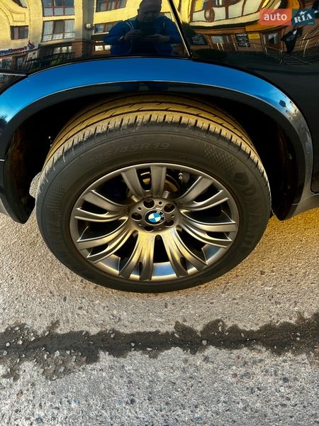 Внедорожник / Кроссовер BMW X5 2011 в Ровно