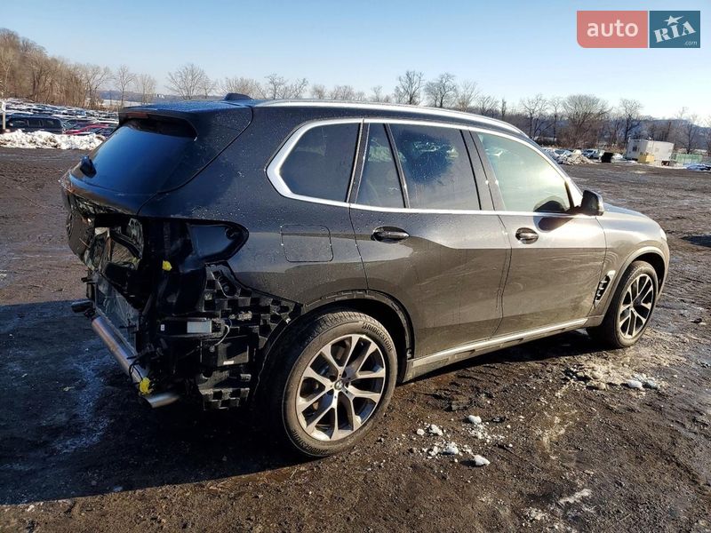 Внедорожник / Кроссовер BMW X5 2024 в Львове