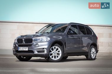 Внедорожник / Кроссовер BMW X5 2016 в Киеве