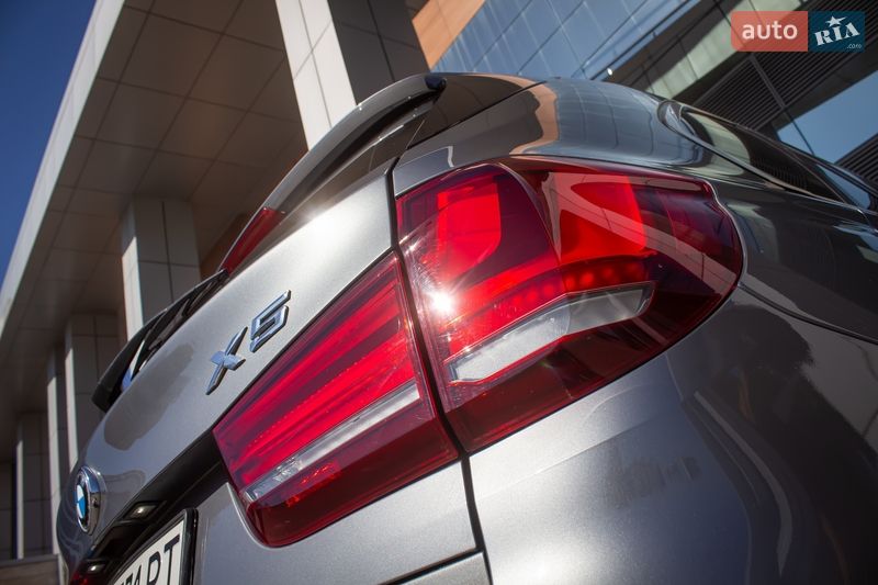 Внедорожник / Кроссовер BMW X5 2016 в Киеве