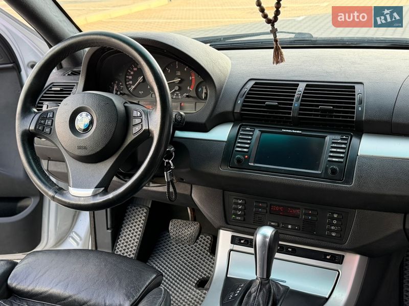 Внедорожник / Кроссовер BMW X5 2002 в Ровно