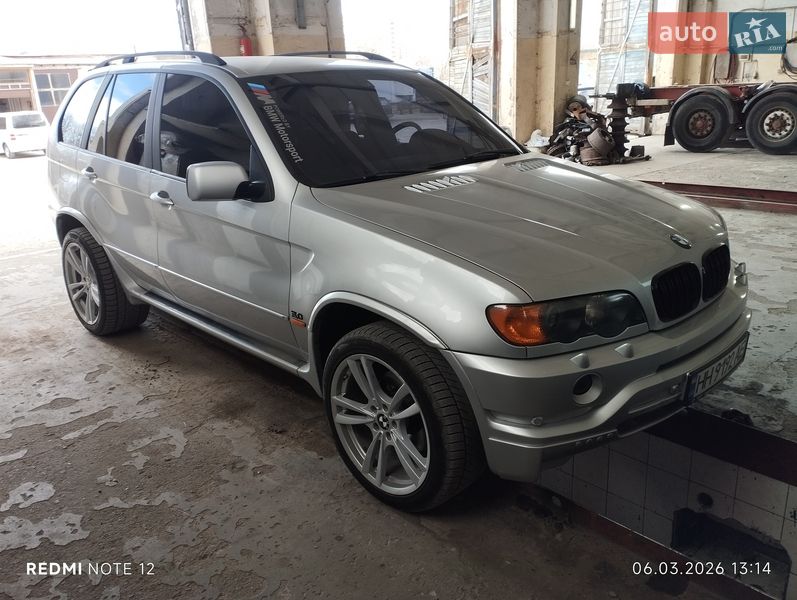 Внедорожник / Кроссовер BMW X5 2002 в Одессе