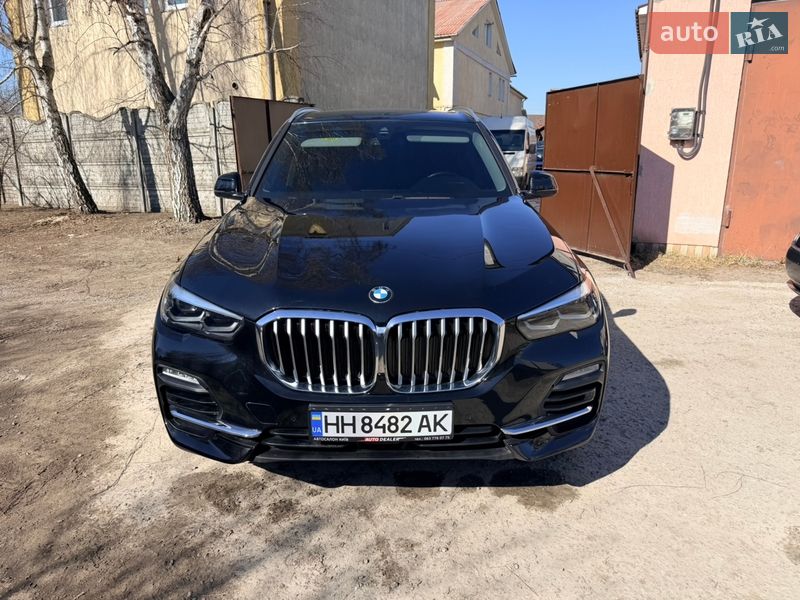 Позашляховик / Кросовер BMW X5 2021 в Києві
