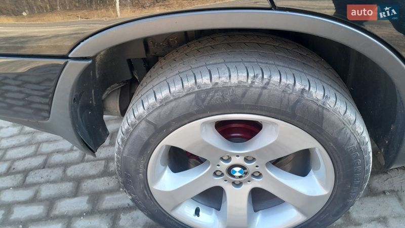 Внедорожник / Кроссовер BMW X5 2002 в Кременце