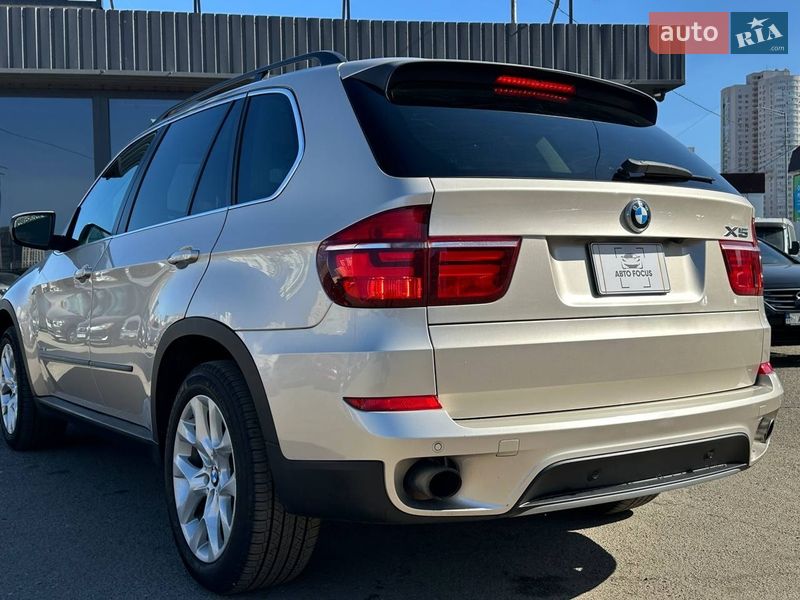 Позашляховик / Кросовер BMW X5 2012 в Києві