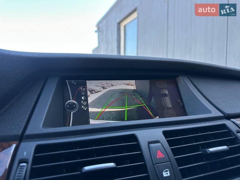 Позашляховик / Кросовер BMW X5 2012 в Києві