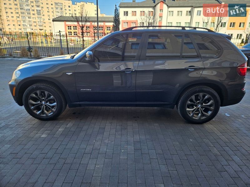 Внедорожник / Кроссовер BMW X5 2011 в Виннице
