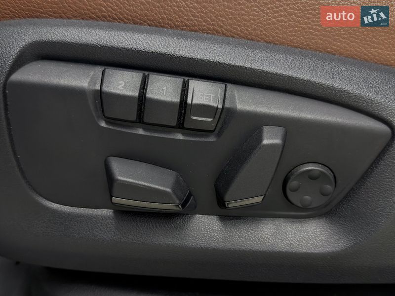 Внедорожник / Кроссовер BMW X5 2016 в Николаеве