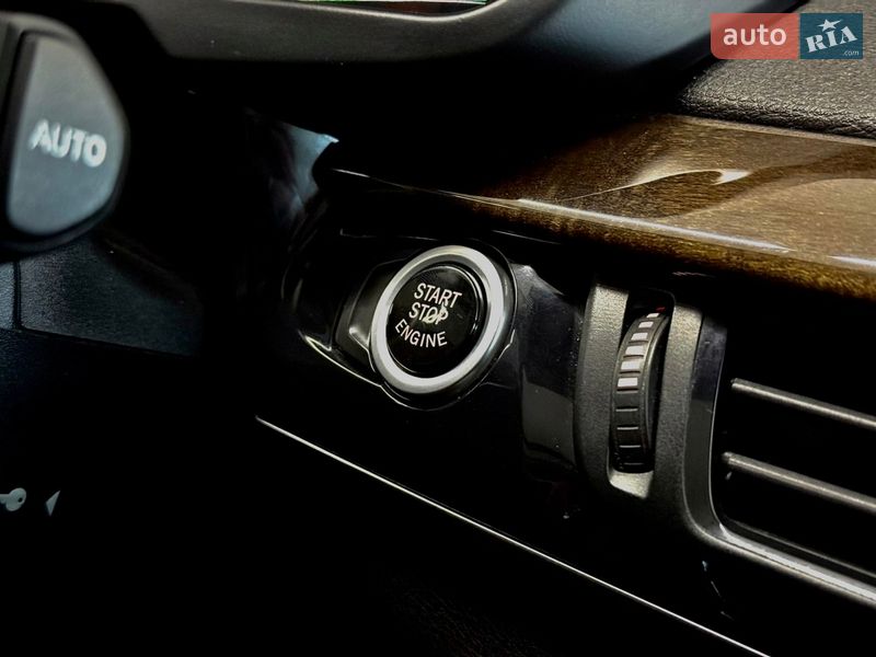 Внедорожник / Кроссовер BMW X5 2016 в Николаеве