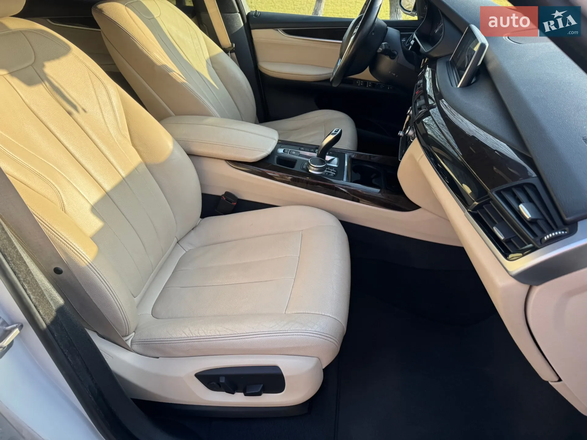 2017 BMW X5 - мініатюра 16