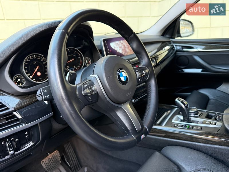 Внедорожник / Кроссовер BMW X5 2014 в Одессе