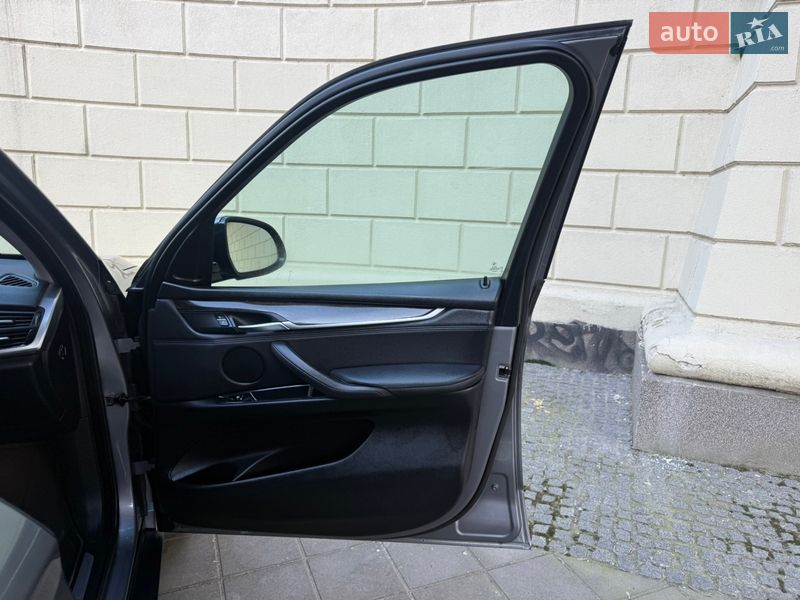 Внедорожник / Кроссовер BMW X5 2014 в Одессе