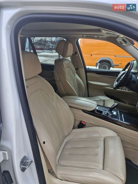 Внедорожник / Кроссовер BMW X5 2015 в Каменец-Подольском