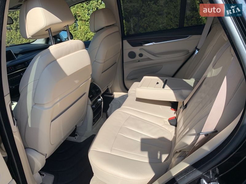 Внедорожник / Кроссовер BMW X5 2018 в Хмельницком
