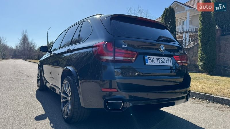 Позашляховик / Кросовер BMW X5 2015 в Рівному